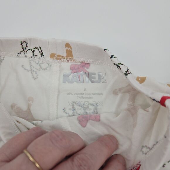 NWOT Katie J Gingerbread Pajama Shorts Small SHORTS ONLY - Picture 2 of 4